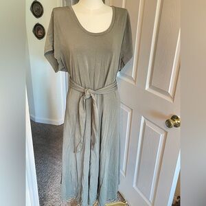 NWOT Lands' End Sage Green Midi Dress